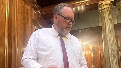 Cllr Stubbs Addressing the Council Meeting